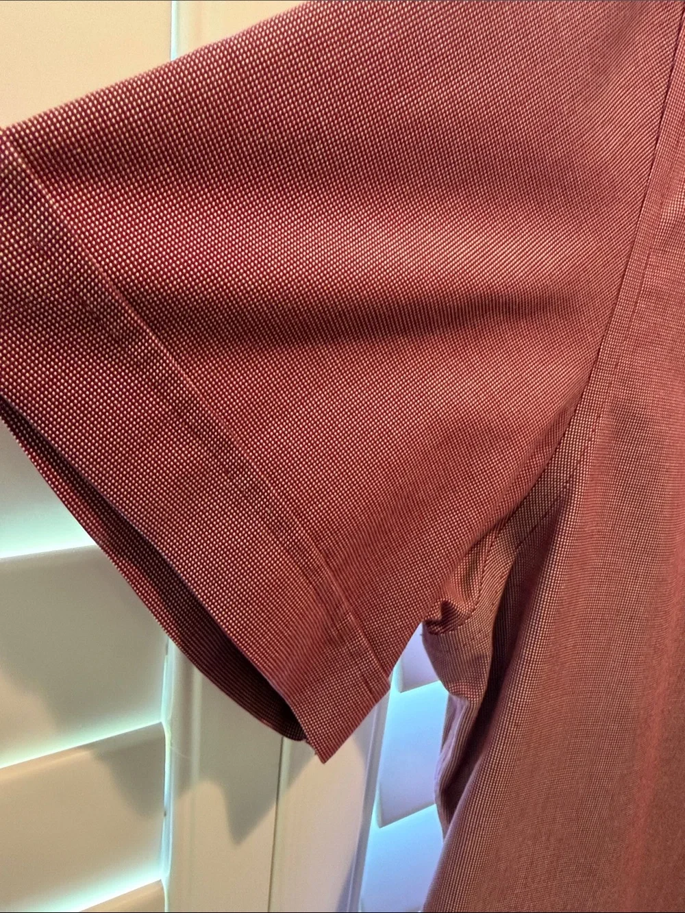 Banana Republic Men's Button-Down Shirt in Deep Wine - Picture 3 of 6